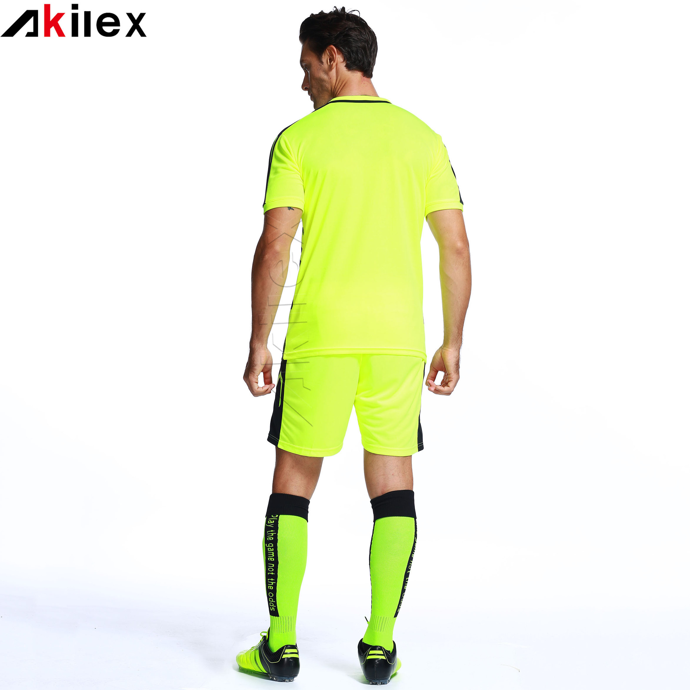 High quality latest design custom sublimated soccer/football jersey uniform with low MOQ