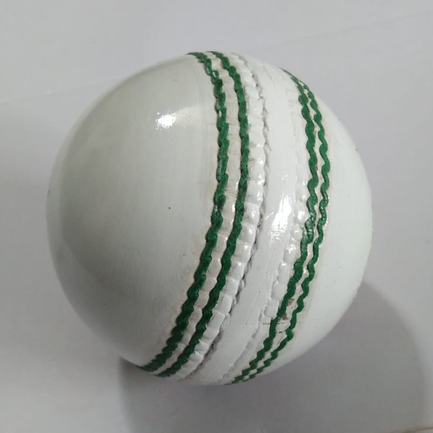 High Quality Customized Professional Hand Made Cricket Hard Ball 2 Pieces Premium Quality Cricket Hard ball Pure Leather Cricket