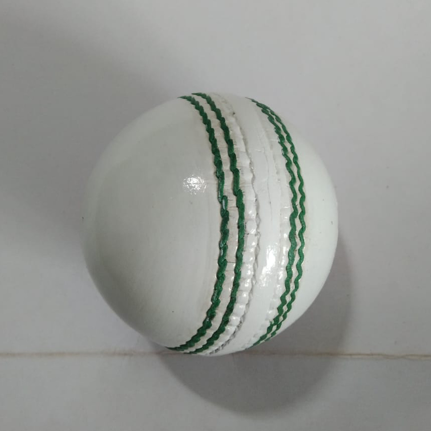 High Quality Customized Professional Hand Made Cricket Hard Ball 2 Pieces Premium Quality Cricket Hard ball Pure Leather Cricket