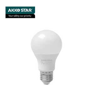 Akkostar high quality E27  led bulb light manufacturer 7w Plastic Aluminum led light bulb for bedroom