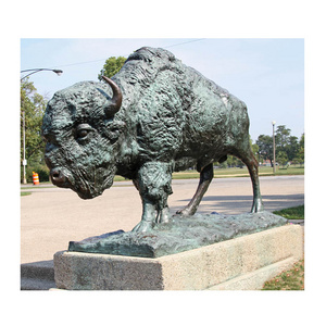 Outdoor Art Life Size Animal Sculpture Cast Bronze Brass Bison Statue For Garden Zoo Decoration