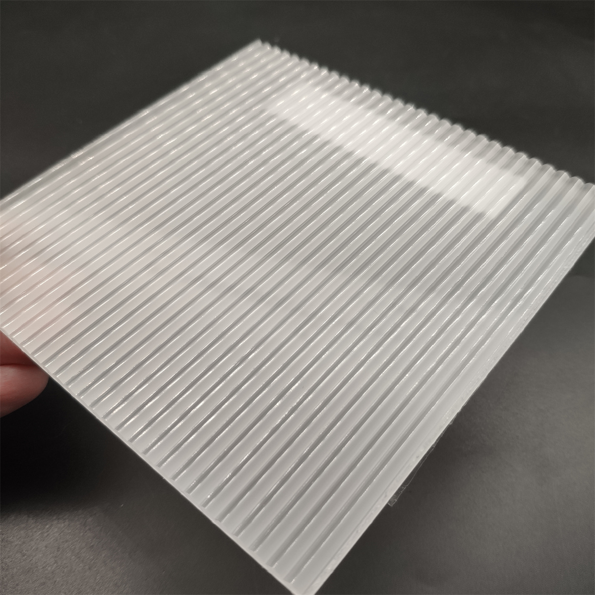 Clear acrylic sheet with Ribbed Texture