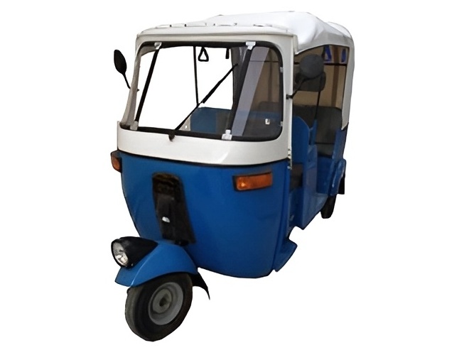 High Quality Classic three wheeler electric auto four seater with bldc motor ,range around 80km tuk tuk upto 25kmph top speed