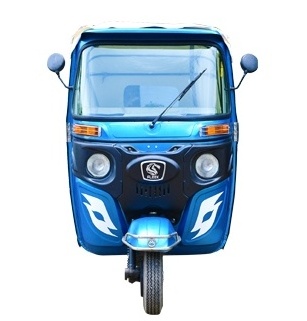 High Quality Classic three wheeler electric auto four seater with bldc motor ,range around 80km tuk tuk upto 25kmph top speed