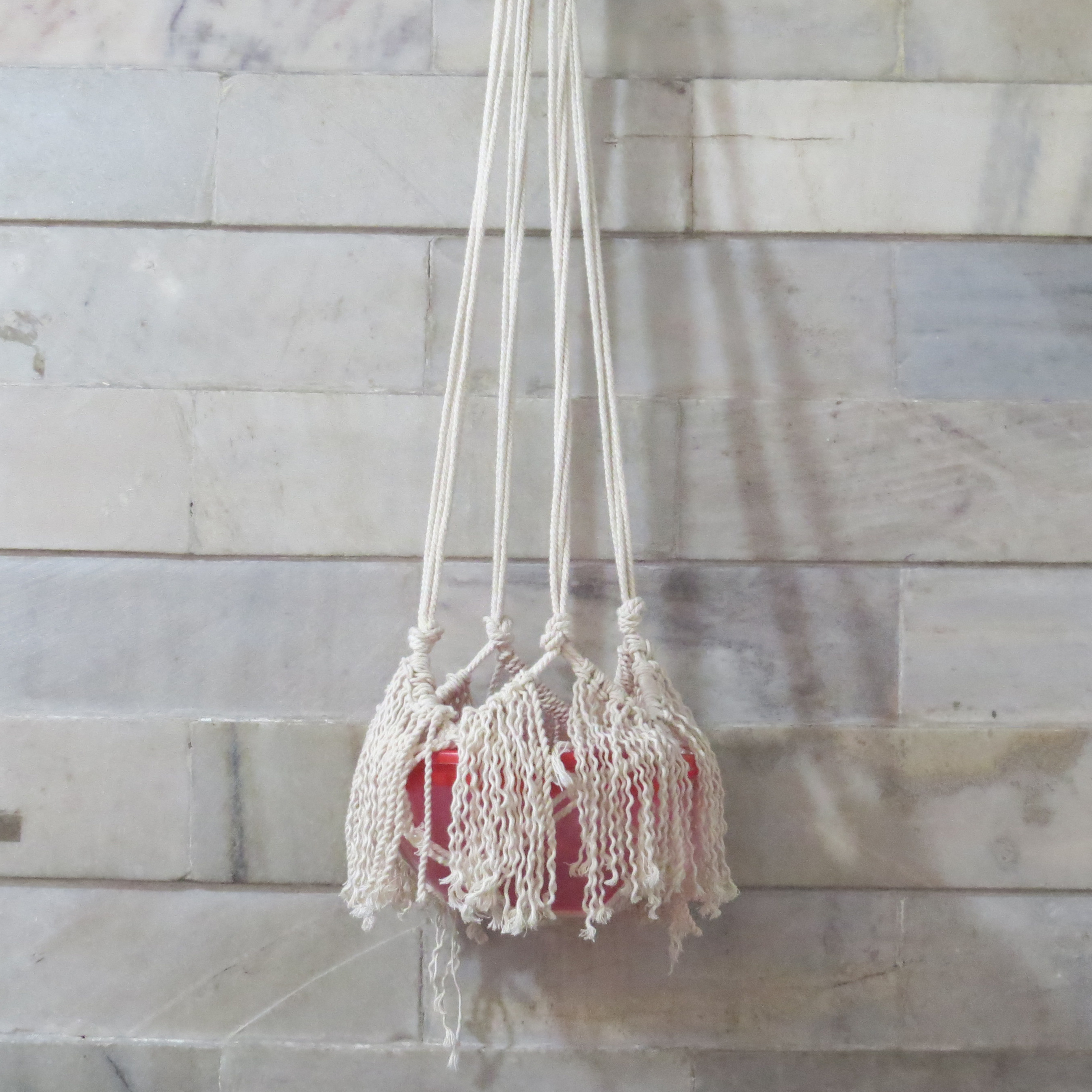 Handmade High Quality Wall Hanging Macrame Wall Hangers Flower Pot Plant Holder For Home Decoration