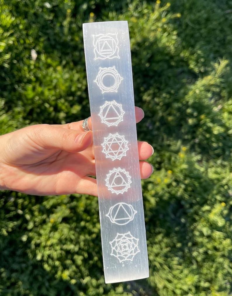 New Arrived Beautiful Natural Selenite Crystal  Charging Stick With Seven Chakra Engraved Symbol