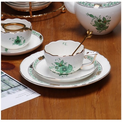 Exquisite European style porcelain coffee pot and plate Ceramic afternoon tea cup and saucer