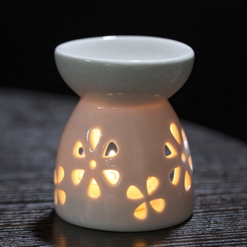 Wax Melt Burner Oil Burner Home Wax Burner Essential Fragrance for Decoration Hollow Ceramic Hot Selling Multi-flower Handmade