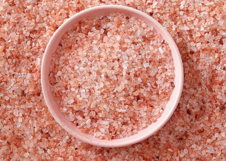 Natural Pink Himalayan Edible Salt 100% pure organic Himalayan Pink Table Salt From Pakistan with 5 years shelf life Customized