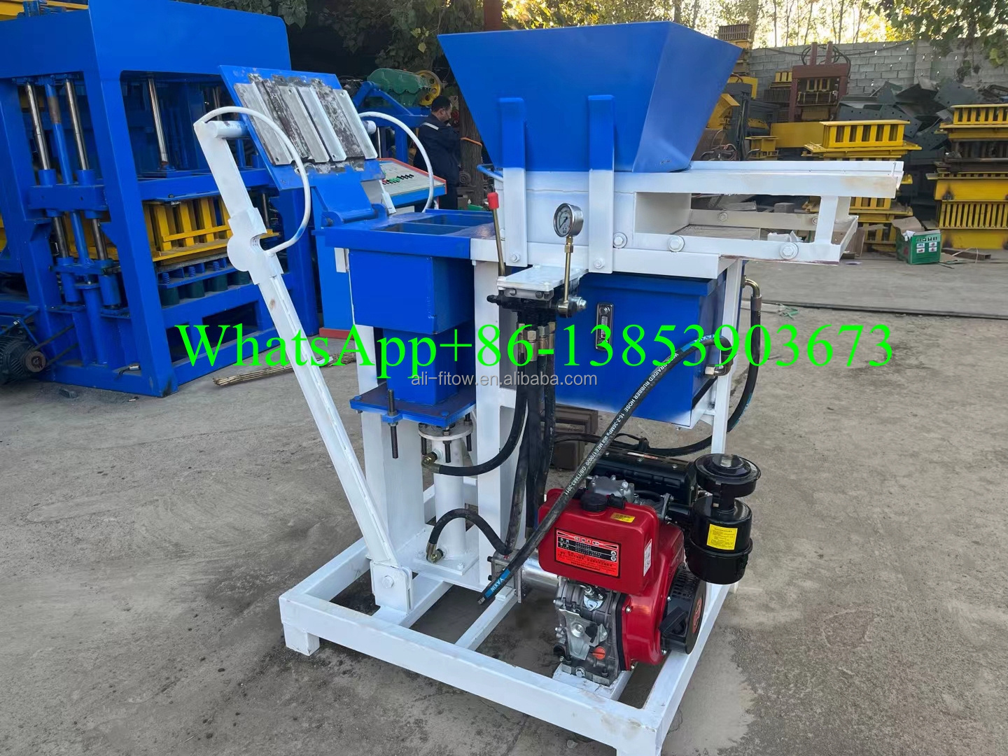 widely used small invest manual operate ecoloical hydraulic press interlocking brick making machine