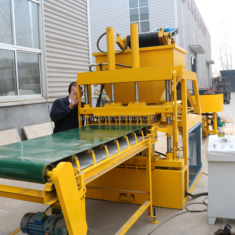 QMR4-10 clay brick making machine in brazil press to make bricks eco