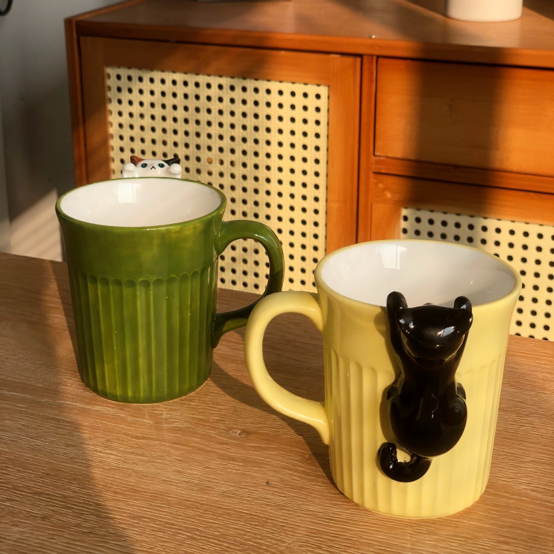 Japanese Vertical Pattern 3D Cartoon Animal Decoration Peep Black Cat Cup Cute Calico Cat Coffee Mug