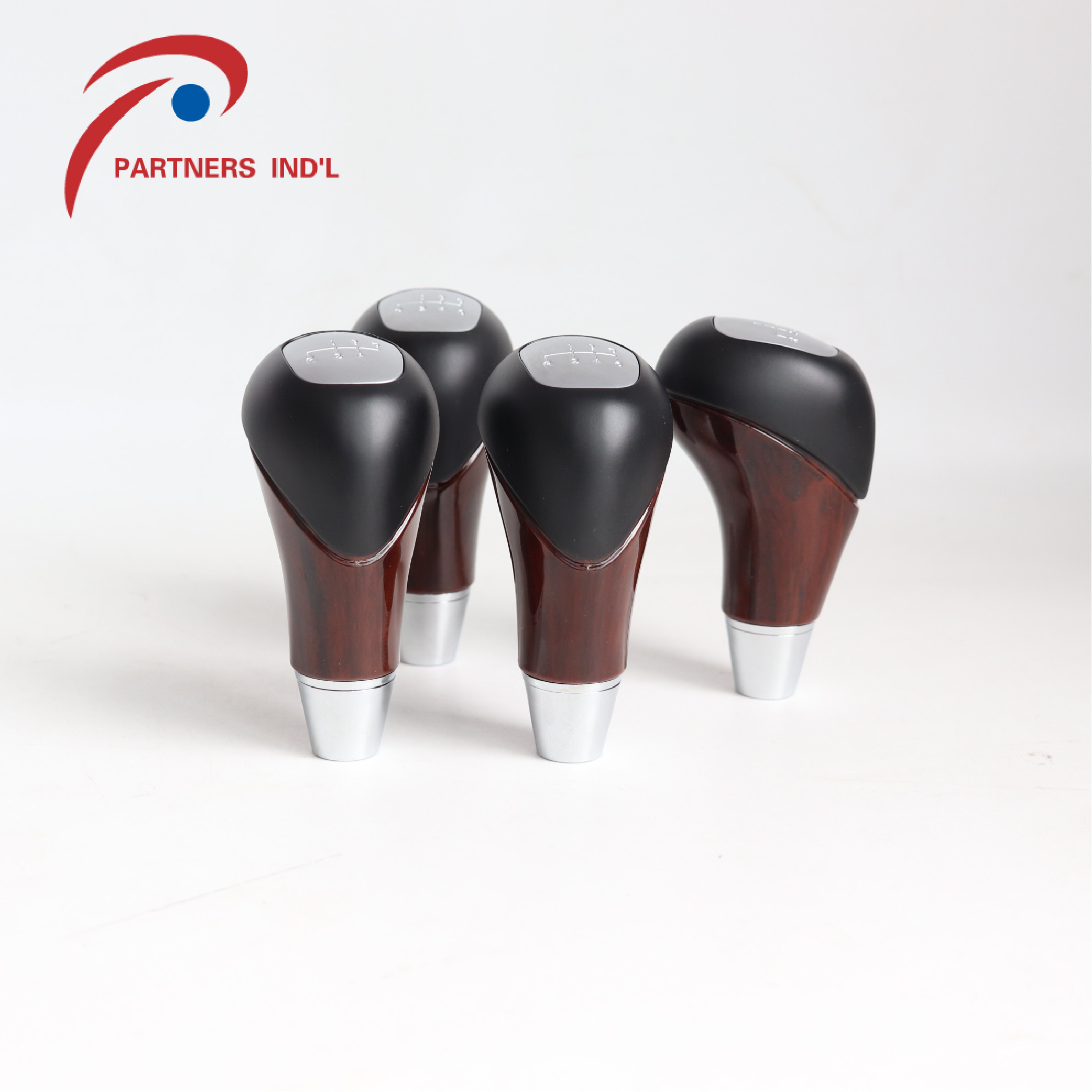 ZPARTNERS Factory Wholesale Customization Gear shift knob Applicable For Mercedes Benz Wood Grain 5 speed/6 speed W203 S203 CL20