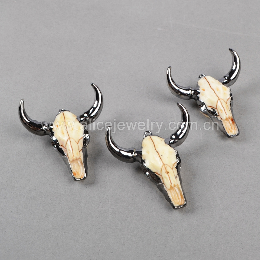 B0842 Longhorn resin pendants large cattle skull head bull cattle pendants with black gun plated