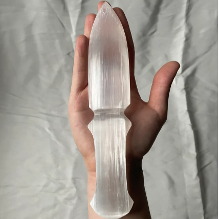 Best Quality Hot Sale Bulk Natural Selenite Dagger  White Crystal Knife  Polished Carved Gemstone  Home Decor