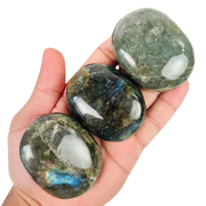 Best Selling Crystal Gemstone High Flashy Stone Bulk Wholesale Price Labradorite Healing Palm Stone Quartz Crystal Palm Stone