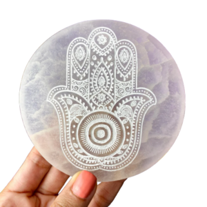 Best Quality Hot Sale Natural  Crystals Ahoy 4" Hamsa Hand Etched Selenite Charging Plate best gift