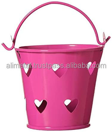 Embossed Metal Butterfly flower Pots and planter in Pink Green Purple for indoor outdoor decoration