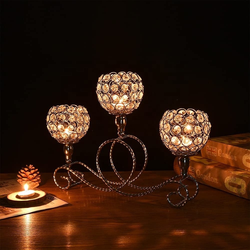 Handmade Cristal Candelabra 3 Ball Wick Metal Candle Holders for Candles with Cristal Scone