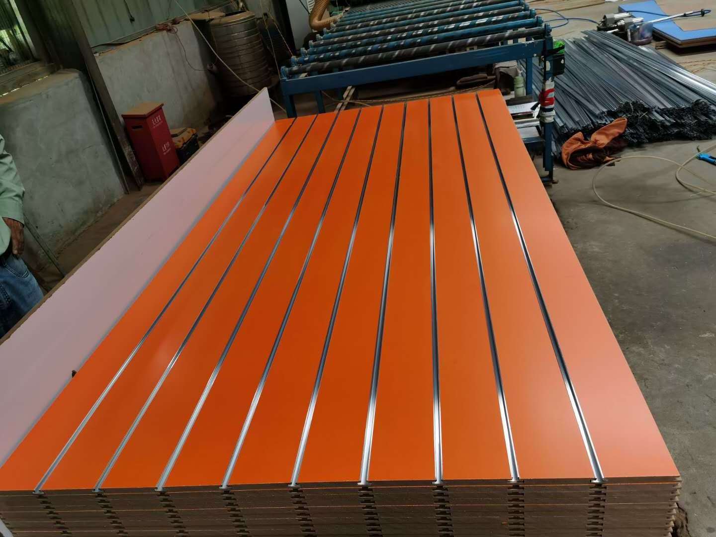 high quality melamine faced slatwall mdf board,slot mdf