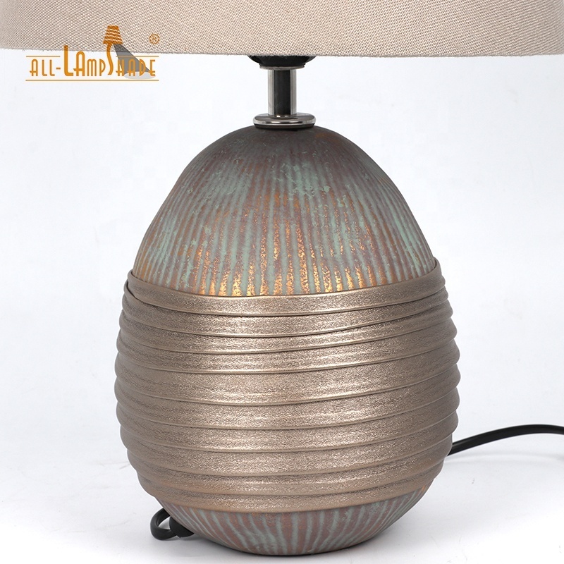 Antique Ceramic Bedside Table Lamp Handmade Decorative Hotel Desk Lamp With Fabric Light Shade Ball Base