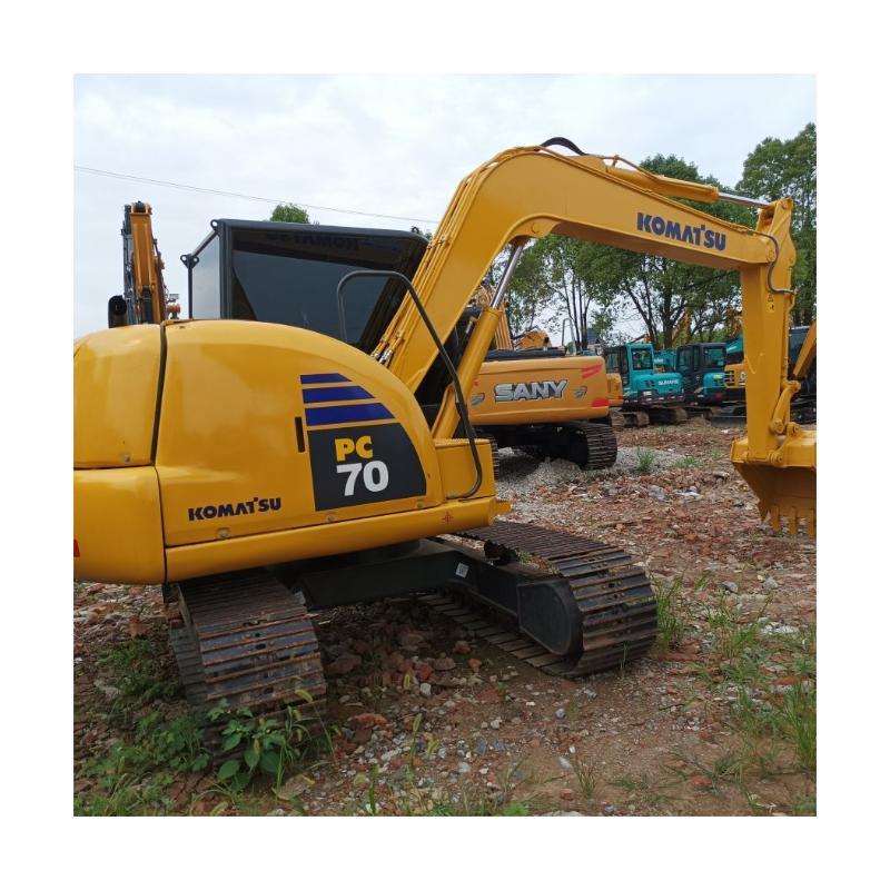 Used Komatsu PC70-8 mini excavator pc70 komatsu pc01/pc18/pc55 mini excavator/digger with spare parts