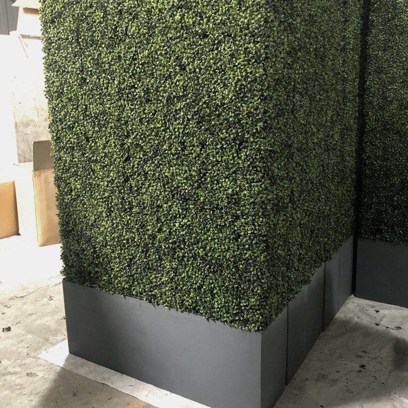 Gardening Plastic Green Foliage Panel Grass Wall Faux Boxwood Hedge Artificial Boxwood Hedge Wall With Black Planters