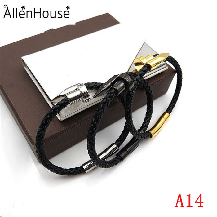 2022 fashion stainless steel bangles Jewelry genuine black leather golden nail bracelets for men