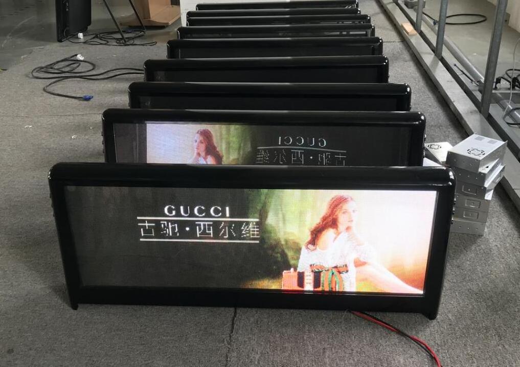 High brightness P2.5 taxi top led display screen with black led