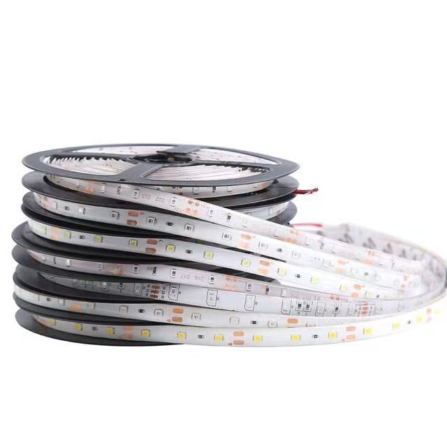 Indoor using IP20 5m 2835SMD  LED strip light   DC 12V 300leds White color