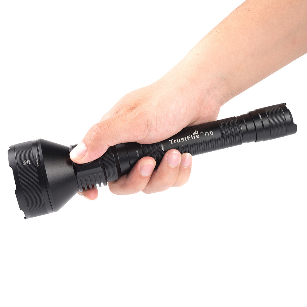 Trustfire T70 Rechargeable 1000m Long Range Distance Torch Led Flashlight  Camping Flashlight