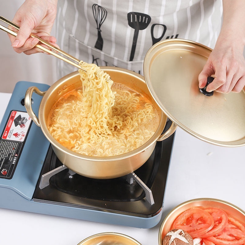 Korean Cookware Kitchen Gold Instant Noodle Pot Home Stock Pot Small Pan Aluminum Ramen Soup Pot With Lid