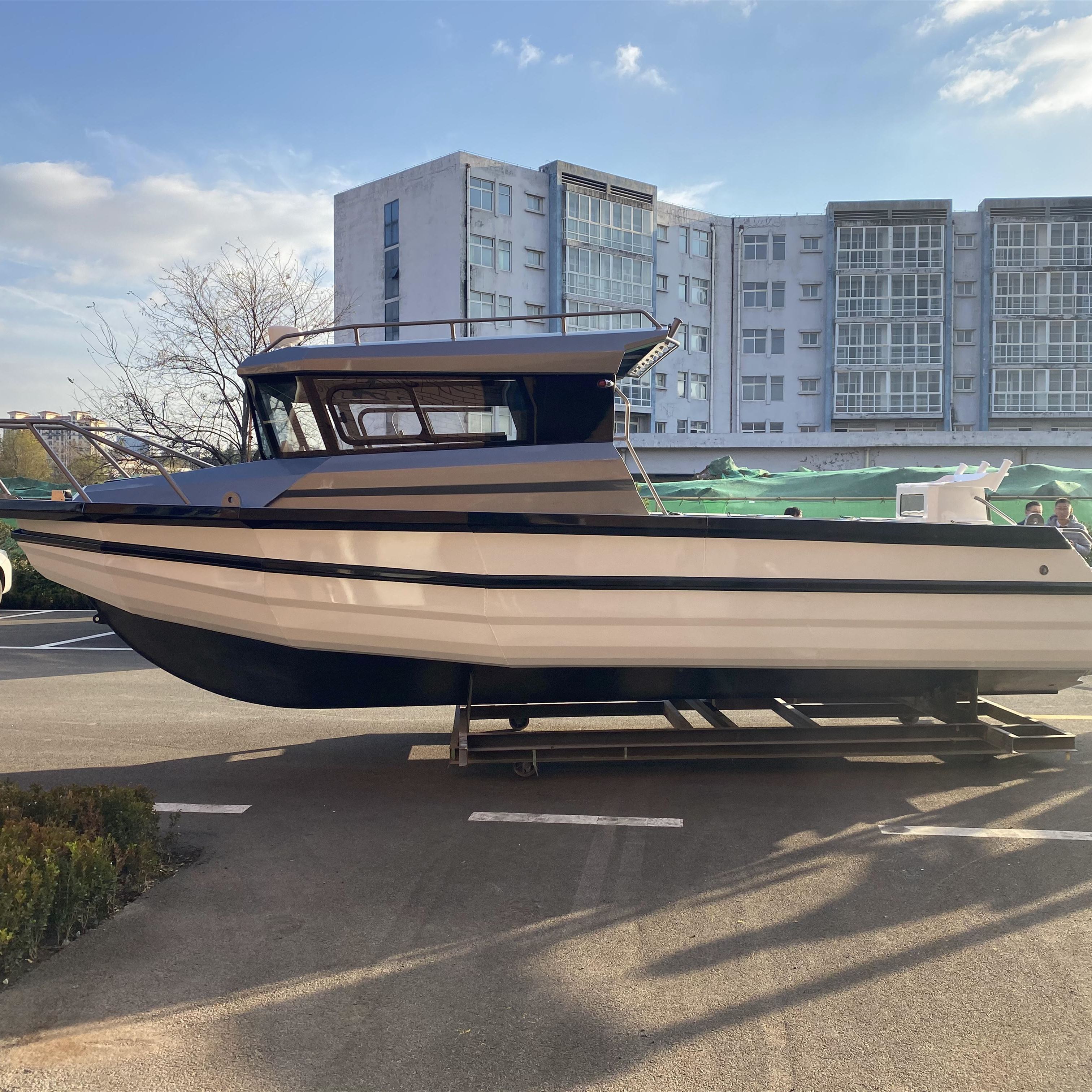 CE standard 7.7m 25ft all welded aluminum new cabin cruiser jet motor fishing and working boats