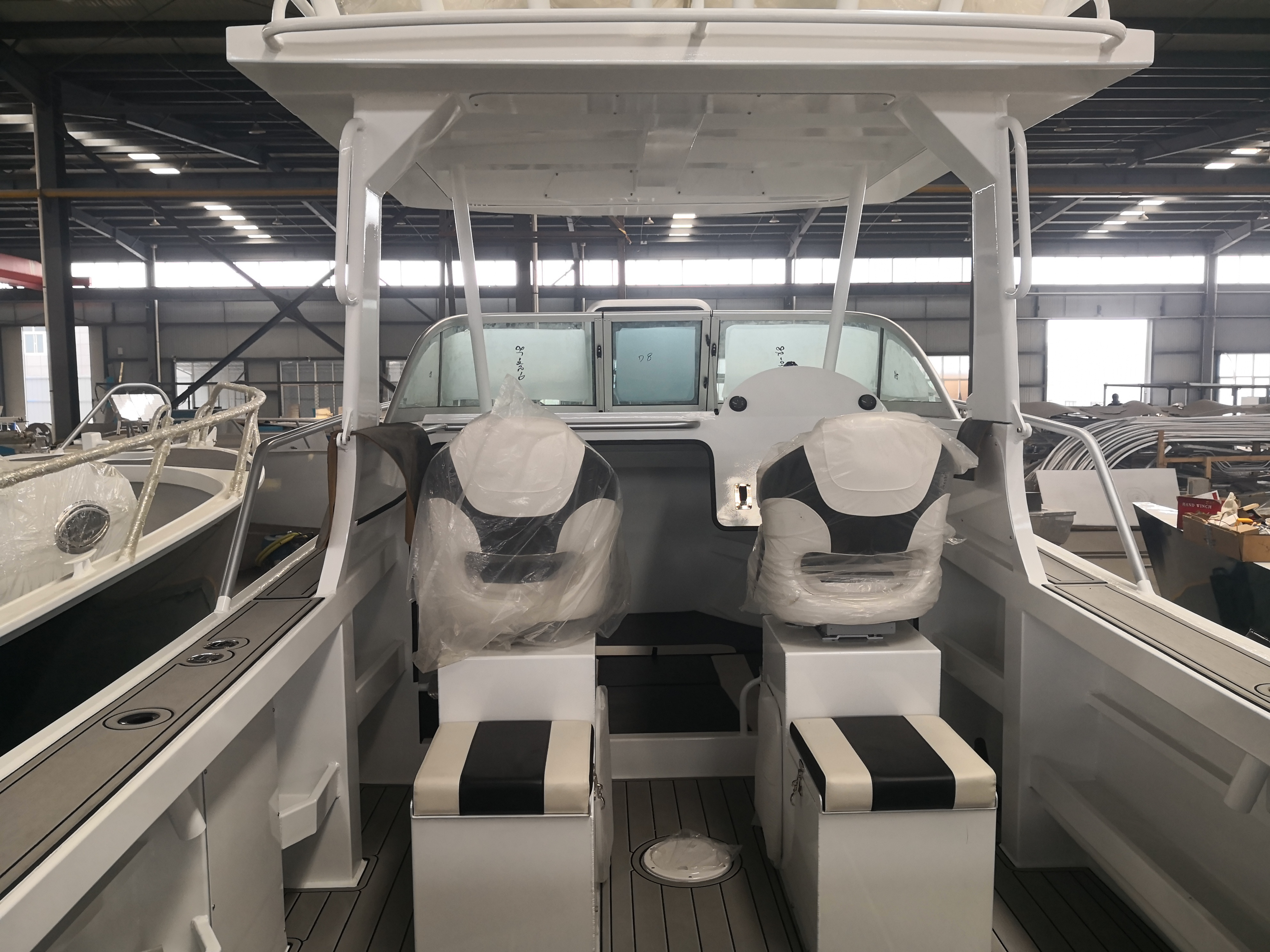 25ft 7.55m New Design Cabin Aluminum offshore Fishing Cuddy Boat