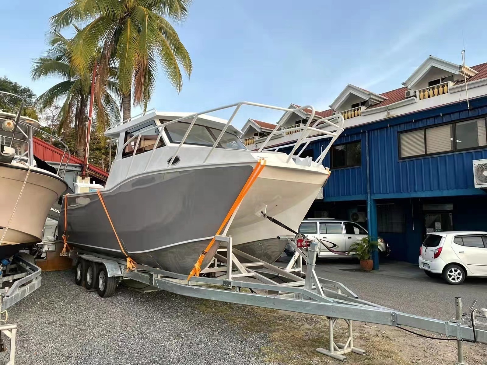 7.7m Twin Hull Sport Offshore Luxury Aluminum Pleasure Fishing Boat for Sale