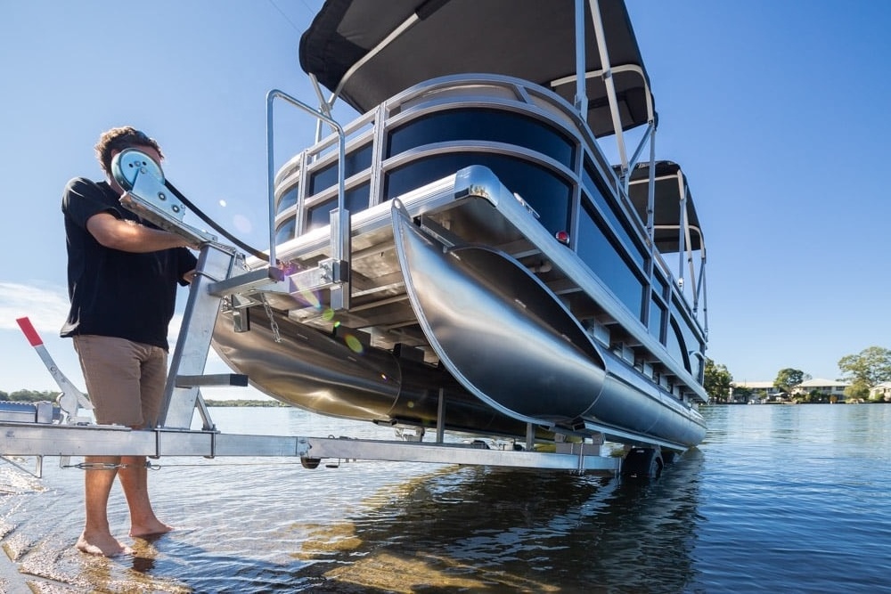 New Luxury Fishing Floating Pontoon Boat Houseboat With Cabin For Sale Near Me