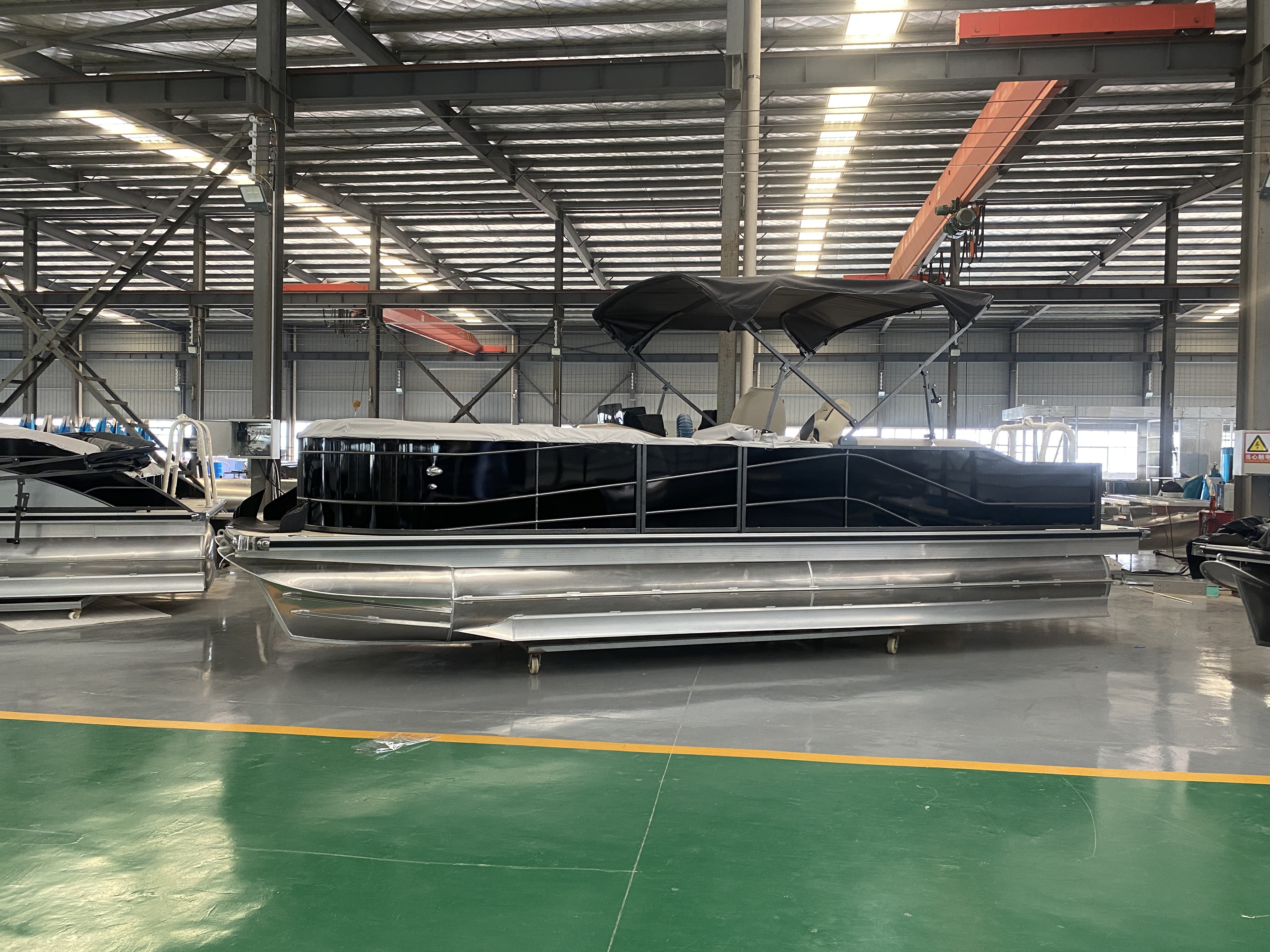 2023 New Design 25FT 7.5m Pontoon House Boat Family Floating Aluminum Pontoon Boat for outboards motors