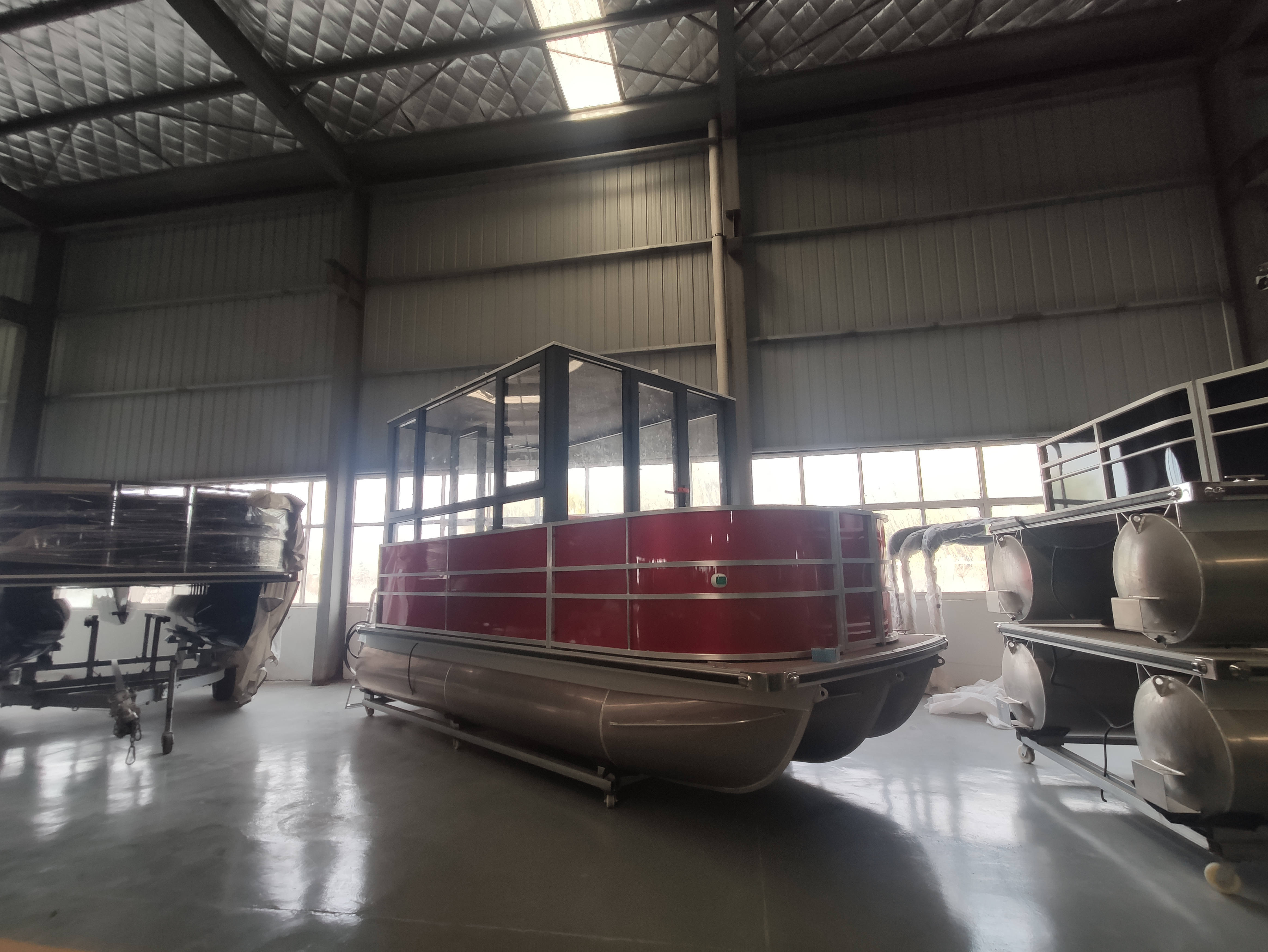 Pontoon Boat CE Certified River Lake Water Skiing Aluminum High Standard Luxury 5.8m 19ft 3mm Entertainment Hull 3 Years 0.625m