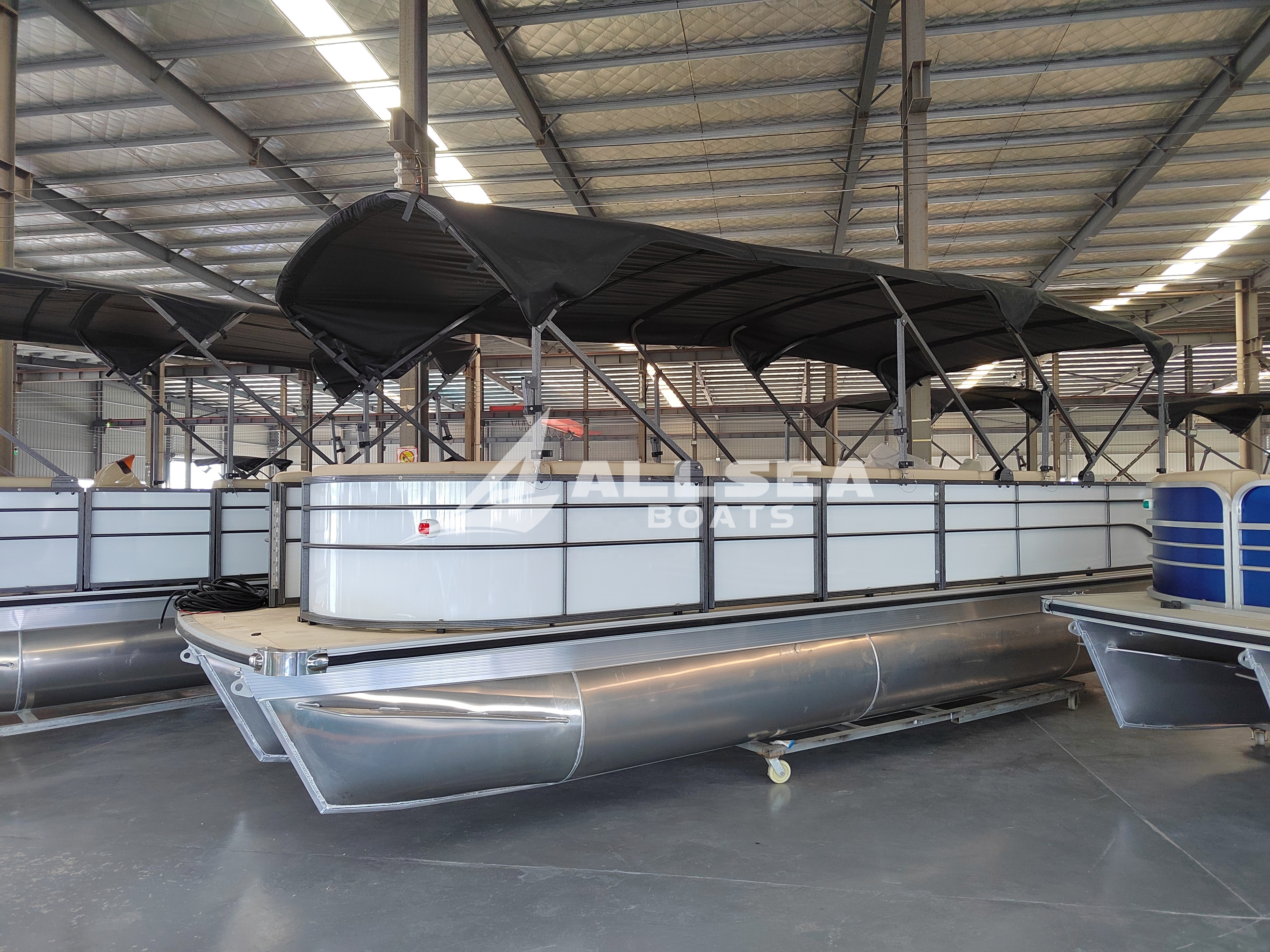 6.4m/7m/7.6m/8.2m/9m Aluminum Welded Luxury Family Water Jet Party Leisure Speed Boat Pontoon