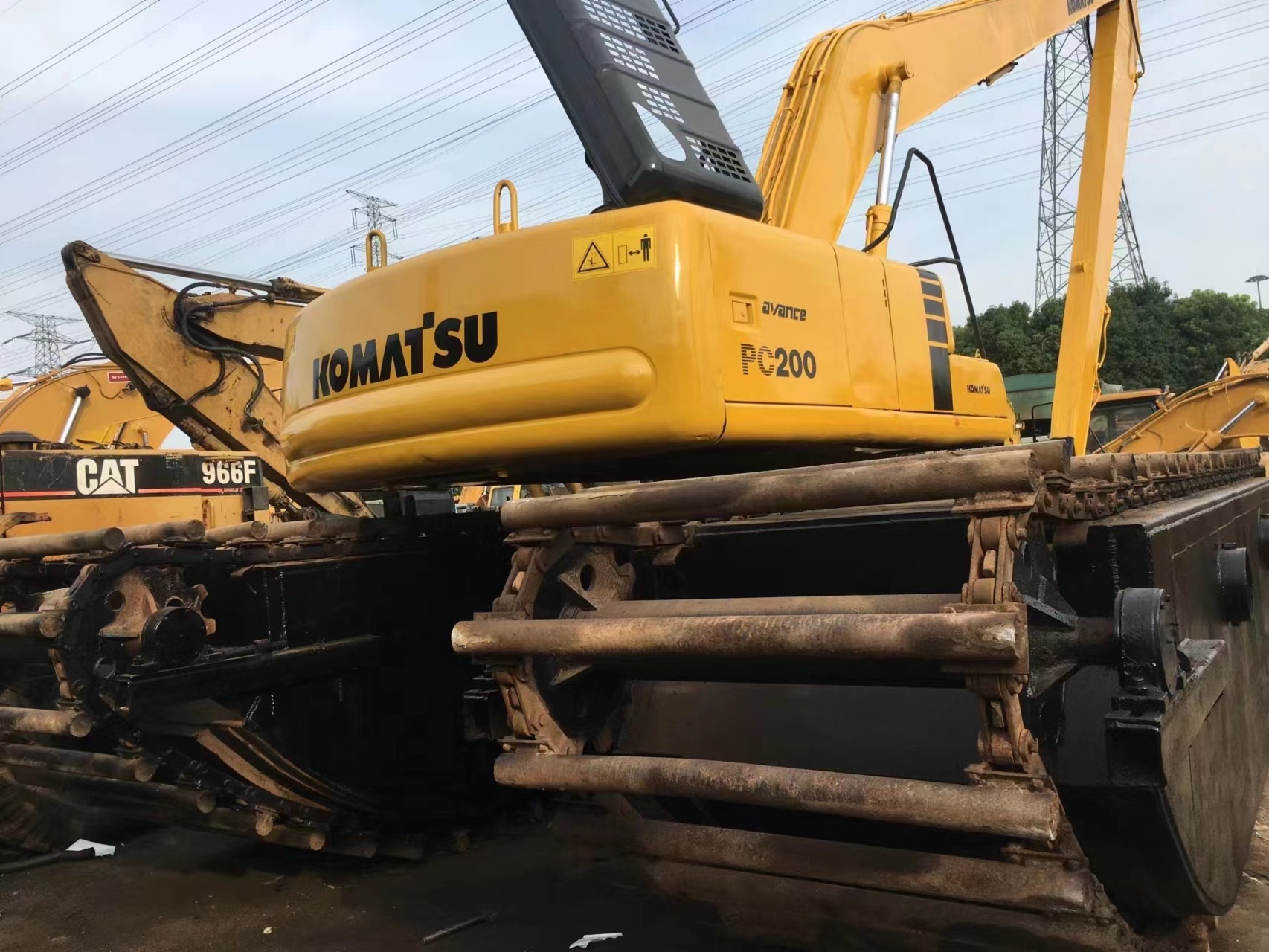 Long boom crawler amphibious digger wetland Komatsu PC200 excavator machine amphibious excavation