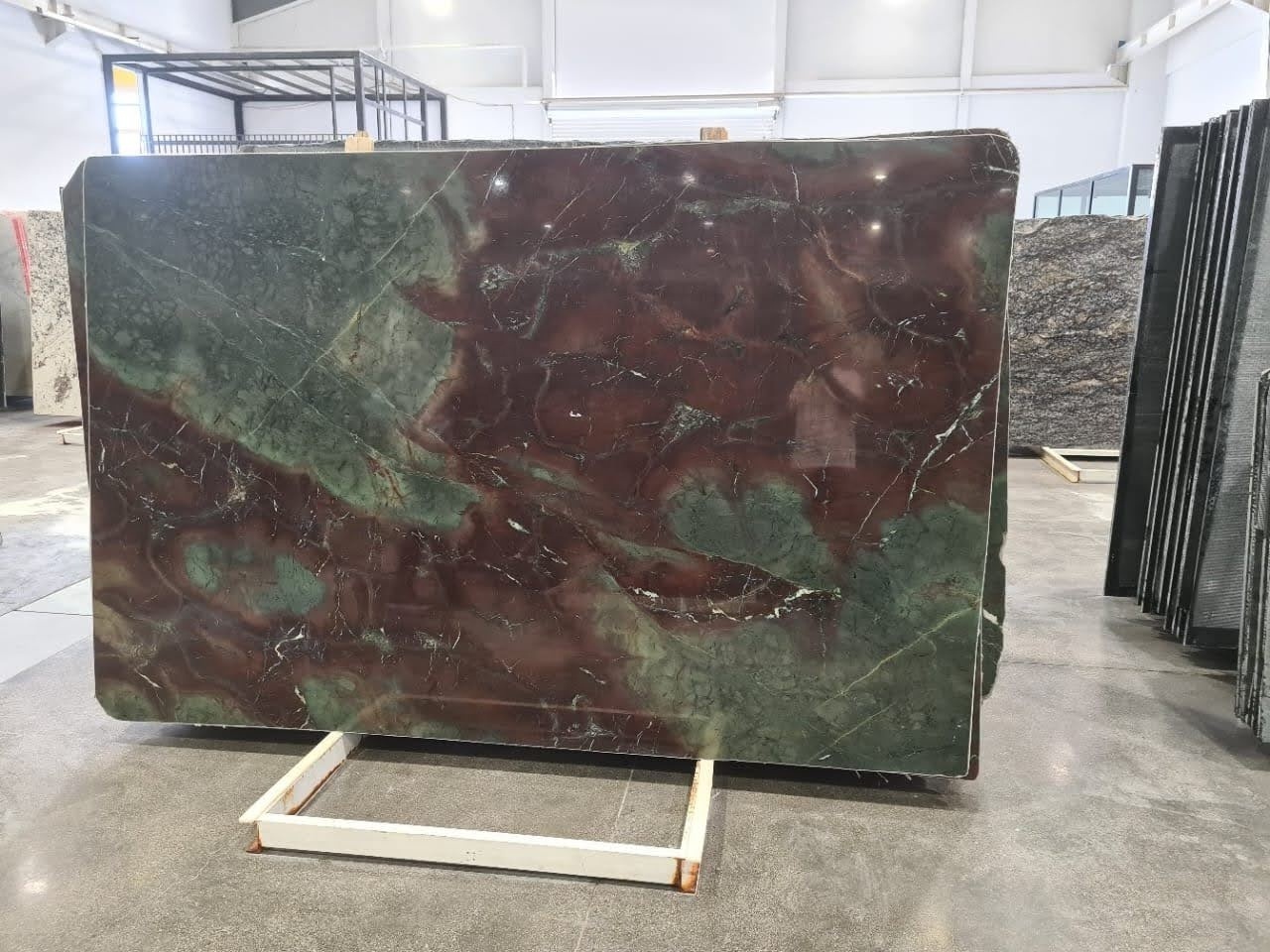 Factory Direct Polished Indian Forest Green Granite With RARE Forest Like Brown Veins Natural Granite Big Stone Slabs Tiles