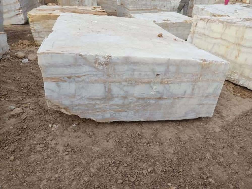 Top and Trending Choice for Millennials Luxury Golden Veins White Onyx Slabs for Table and Countertops adding Decorative Luxury