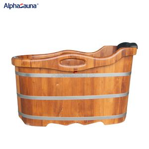 Simple Design Bathroom Freestanding Cheap Small  Wooden Barrel Bathtub Barrel Shower Hot Tub Japanese Wood Bathtub Modern