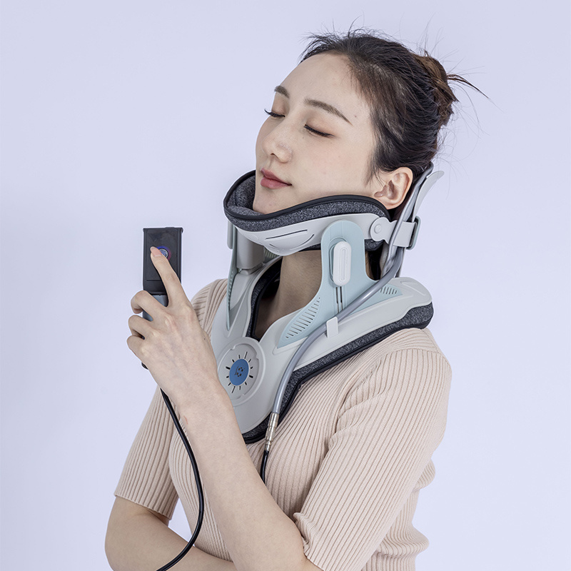 Adjustable Spine Support Neck Traction Device Cervical Collar with Air Pump