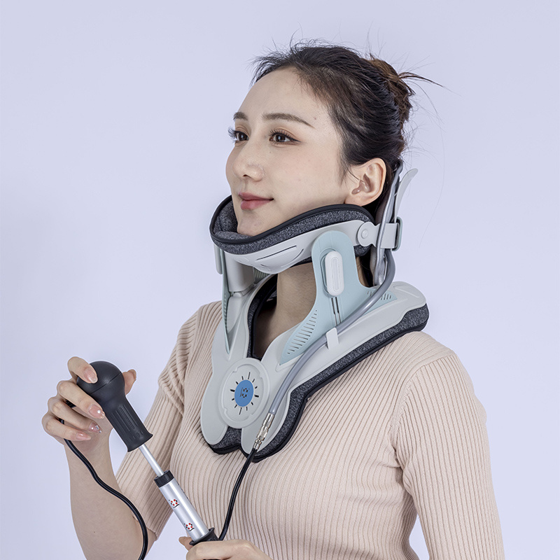 Adjustable Spine Support Neck Traction Device Cervical Collar with Air Pump