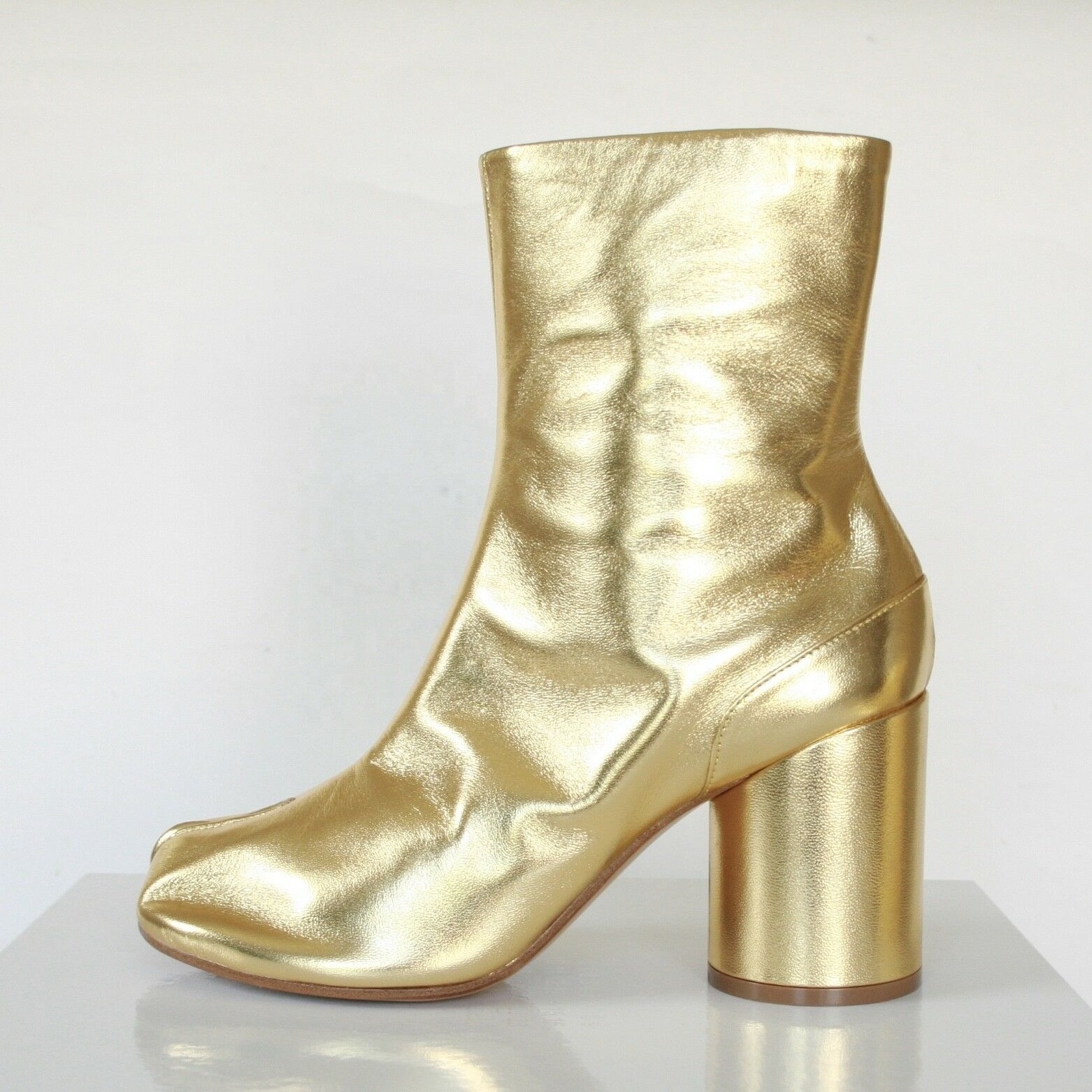 Japanese Style Tabi Split Toe Gold PU Leather Womens High Heel Tabi Shoes Boots