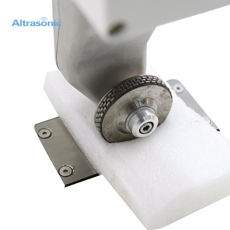 High Sealing Performance Manually Sealing Machine Ultrasonic Rotary Sewing Machine for Non-woven Fabrics