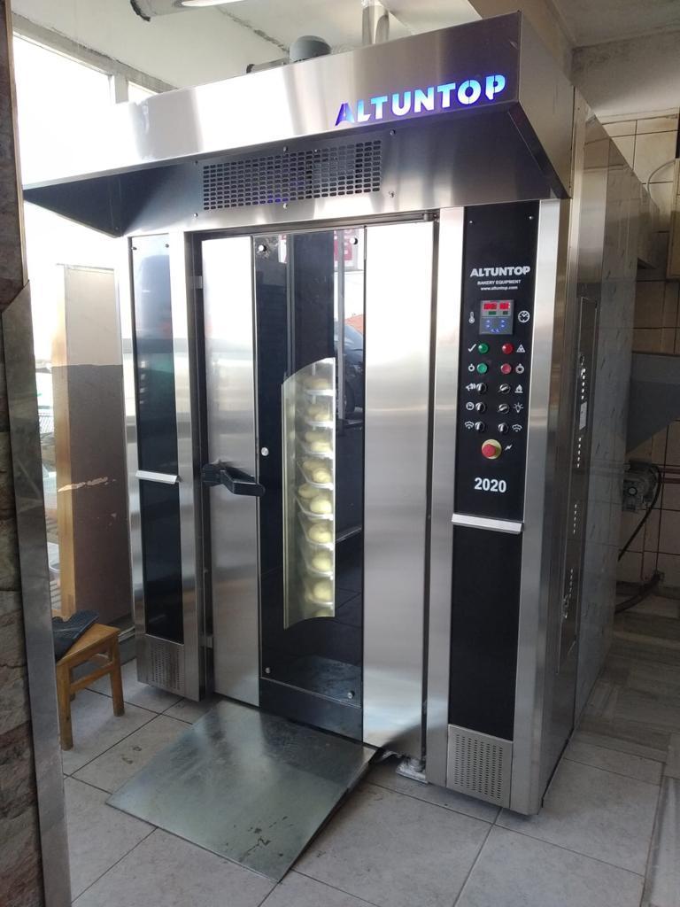 ROTARY OVEN WITH DOUBLE TROLLEYS AND 32 TRAYS THE SPACE BETWEEN THE TRAYS 85-95 mm OEM COMMERCIAL BAKERY OVEN