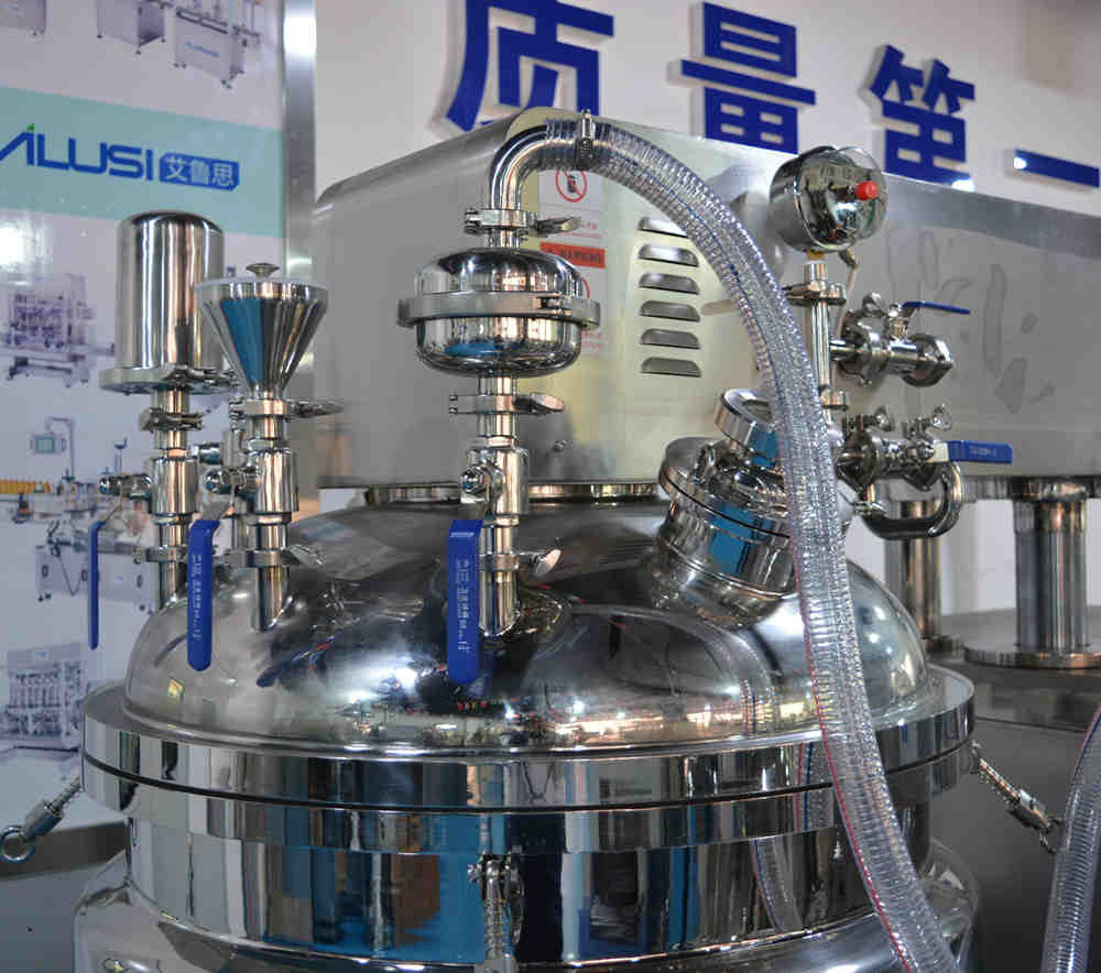 Cosmetic Machinery Cream Manufacturing Mixing Facial Body Lotion Maker Making Mixer Vacuum Homogeneous Emulsifying Machine