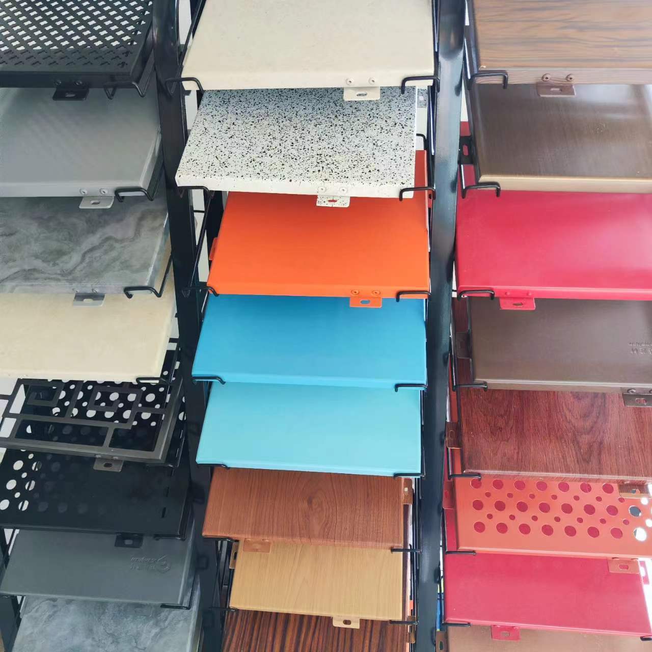 Modeling Aluminum Punch Plate Aluminum Cladding Panels Exterior Building Facade For Walls